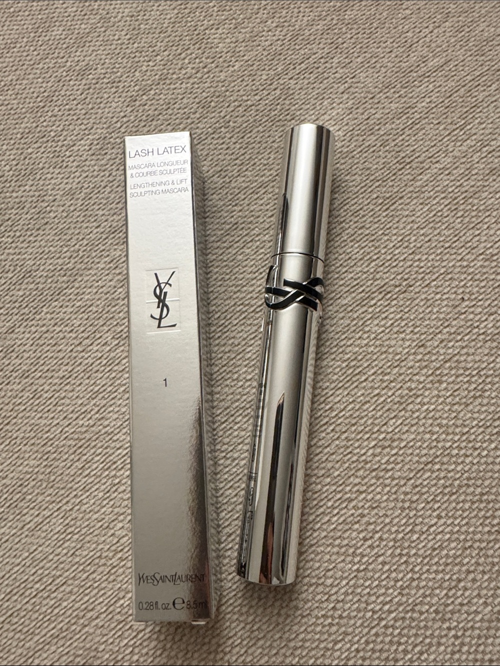Yves Saint Laurent Lash Latex Lengthening & Lift Mascara - Silver Tube